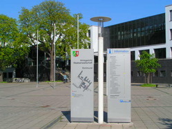 Gerichtsplatz aus Guckloch